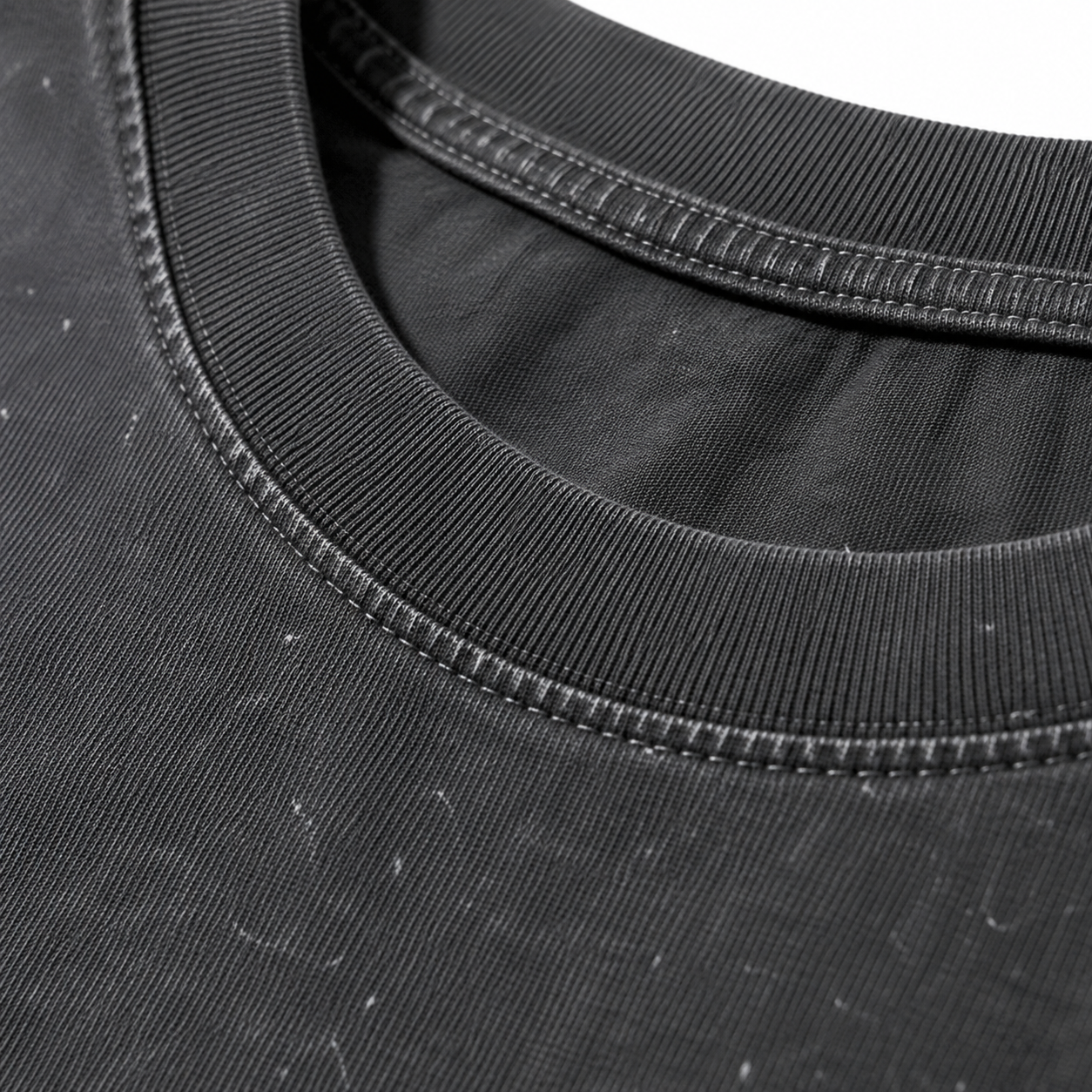 Stride – T-Shirt mit überschnittener Schulter in verwaschenem Grau