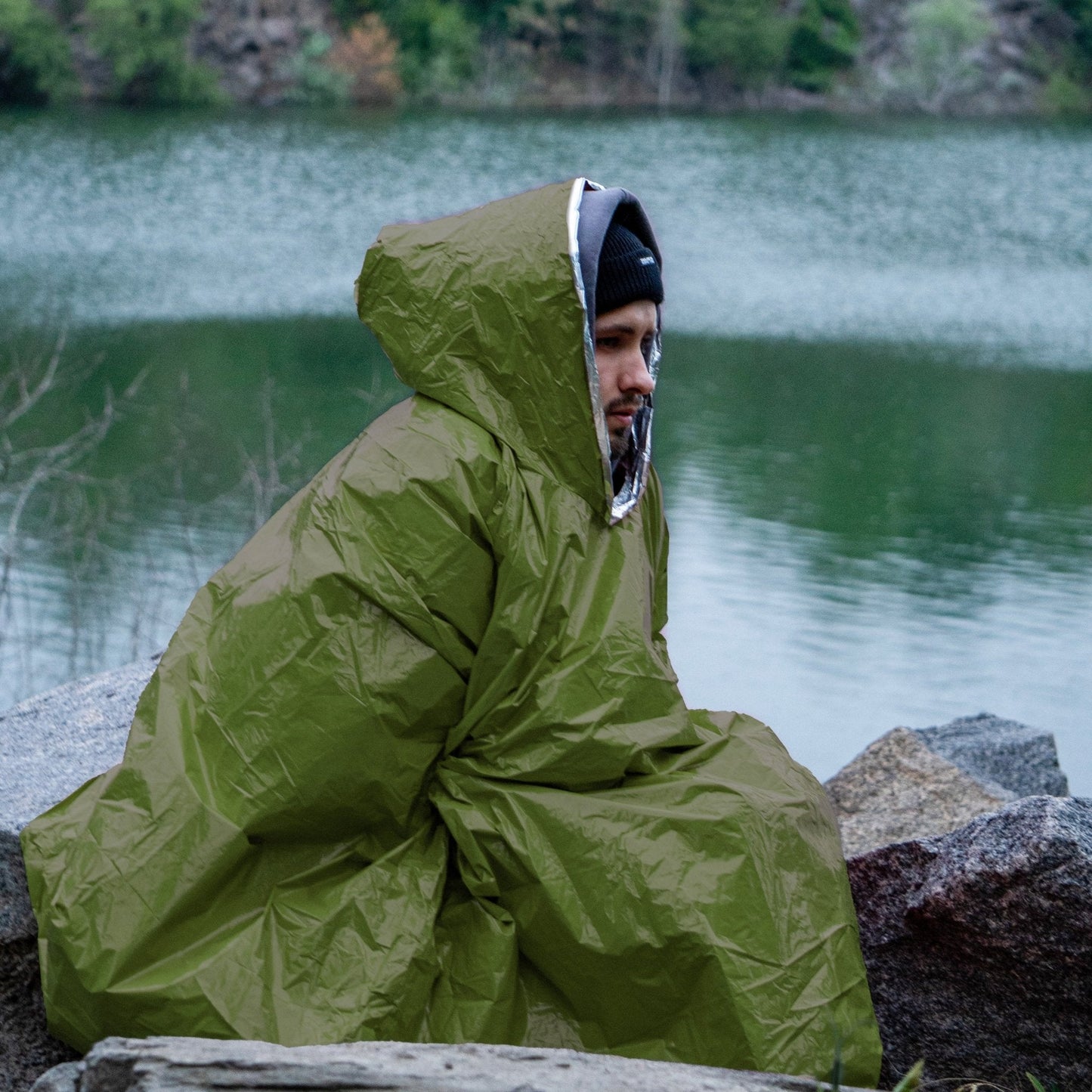 Emergency Survival Poncho (4pc) Thermal Mylar Foil Coating Blanket for Heat Retention and Rain | Reversible with Hood | Waterproof, Windproof, Portable, Hands-free, Outdoor Kit